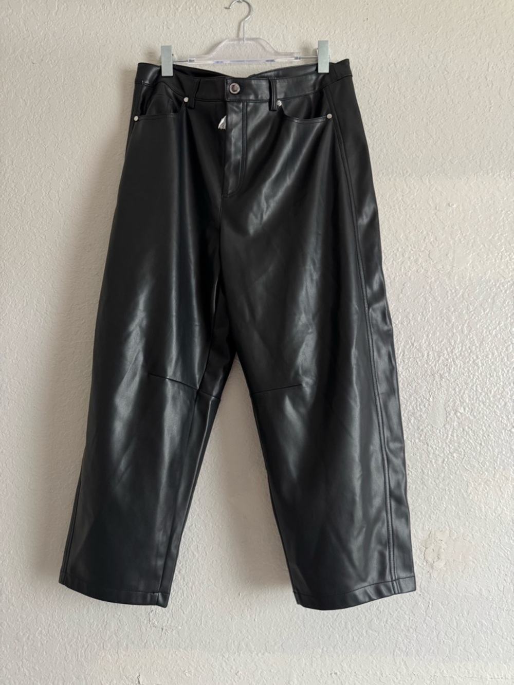 NWT Marc New York Andrew Marc Faux Leather Black Barrel Pants